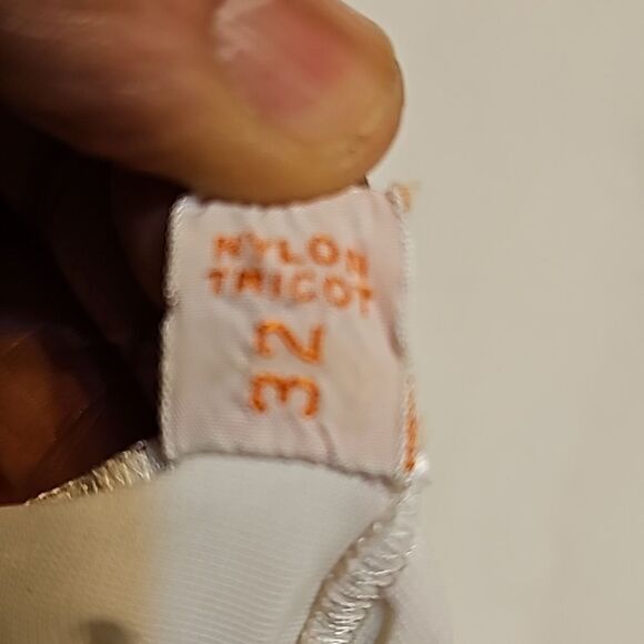 Vintage 1950s Gotham Gold Stripe Nightgown size 32 - Picture 10 of 10